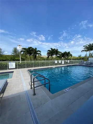 10241 NW 71st Terrace Doral FL 33178