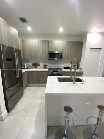 10241 NW 71st Terrace Doral FL 33178