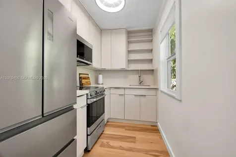 1351 SW 40th Avenue Miami FL 33134