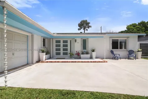 10455 SW 200th Street Cutler Bay FL 33157