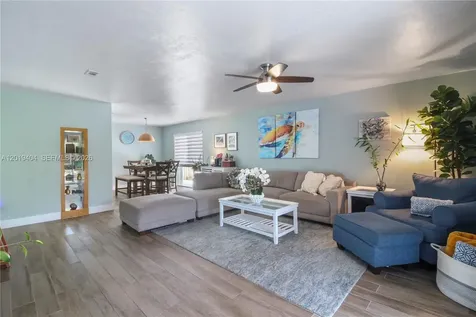 10455 SW 200th Street Cutler Bay FL 33157