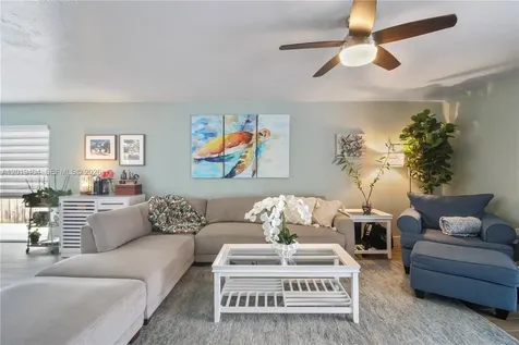 10455 SW 200th Street Cutler Bay FL 33157