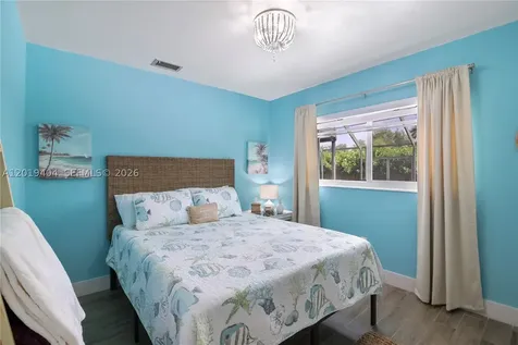 10455 SW 200th Street Cutler Bay FL 33157