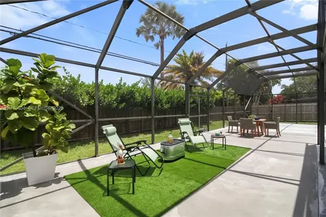10455 SW 200th Street Cutler Bay FL 33157