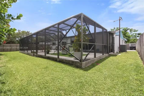 10455 SW 200th Street Cutler Bay FL 33157