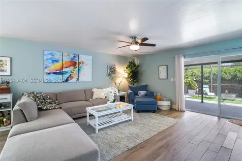 10455 SW 200th Street Cutler Bay FL 33157