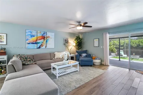 10455 SW 200th Street Cutler Bay FL 33157
