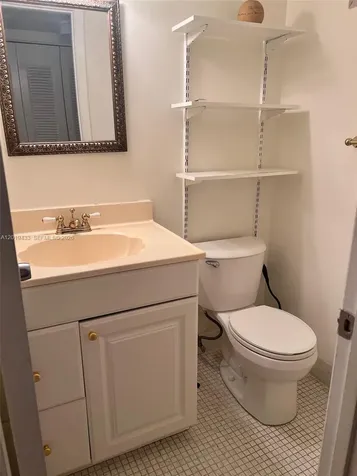 70 Dorchester D West Palm Beach FL 33417
