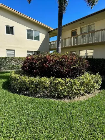 70 Dorchester D West Palm Beach FL 33417