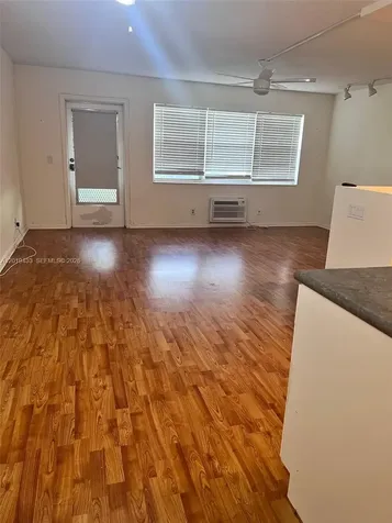 70 Dorchester D West Palm Beach FL 33417
