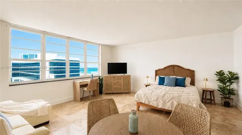 100 Lincoln Road Miami Beach FL 33139