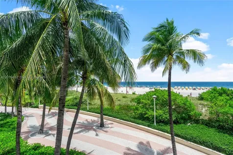 100 Lincoln Road Miami Beach FL 33139