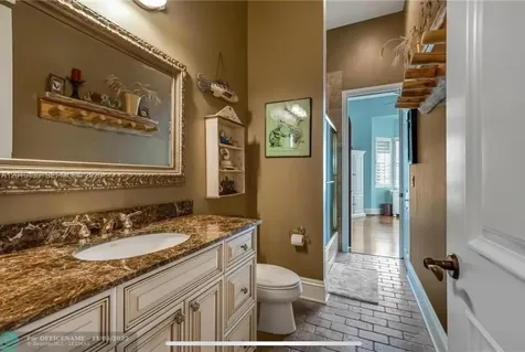 2640 SW 137th Terrace Davie FL 33330