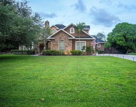 2640 SW 137th Terrace Davie FL 33330