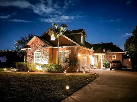 2640 SW 137th Terrace Davie FL 33330