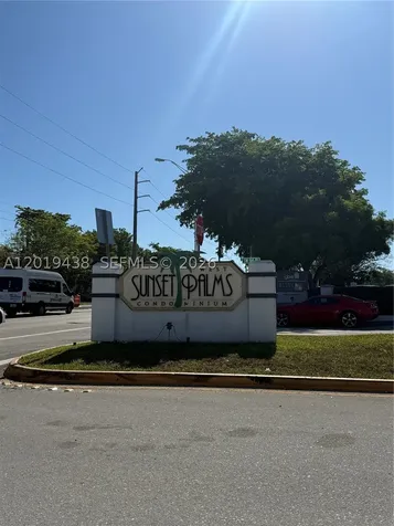 7256 SW 94th Place Miami FL 33173