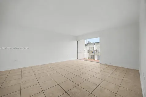 7256 SW 94th Place Miami FL 33173