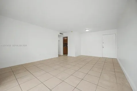 7256 SW 94th Place Miami FL 33173