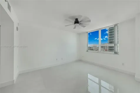 2000 N Bayshore Drive Miami FL 33137