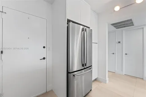 5700 Collins Avenue Miami Beach FL 33140
