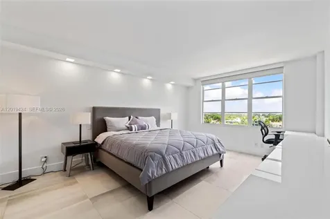 5700 Collins Avenue Miami Beach FL 33140