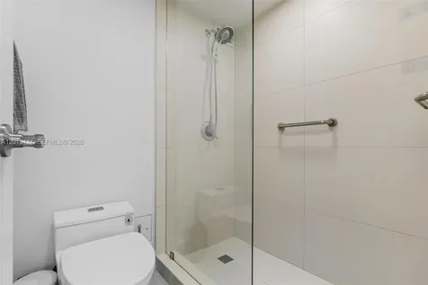 5700 Collins Avenue Miami Beach FL 33140