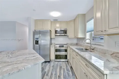 2929 SE Ocean Boulevard Stuart FL 34996