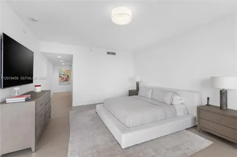 17111 Biscayne Boulevard North Miami Beach FL 33160