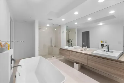 17111 Biscayne Boulevard North Miami Beach FL 33160