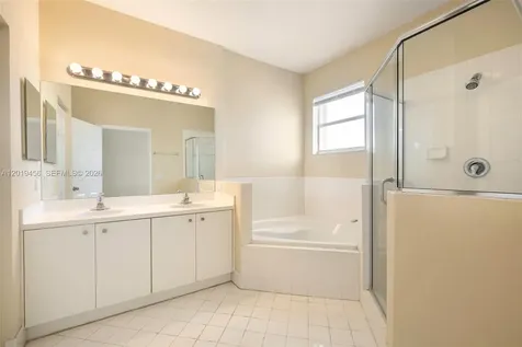 22280 SW 93rd Place Cutler Bay FL 33190