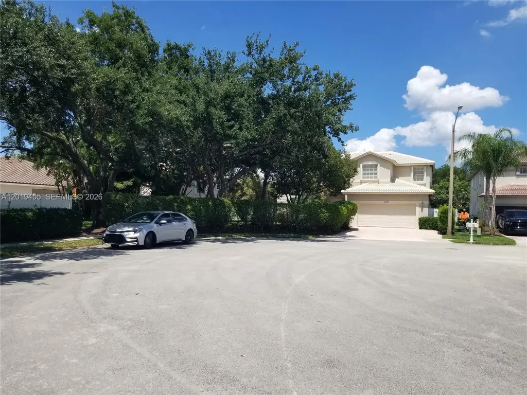17047 NW 16th Street Pembroke Pines FL 33028