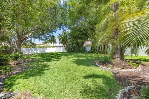 17047 NW 16th Street Pembroke Pines FL 33028