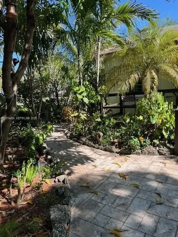 410 NW 31st Street Miami FL 33127