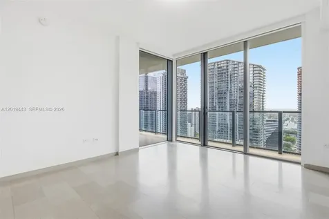 68 SE 6th Street Miami FL 33131