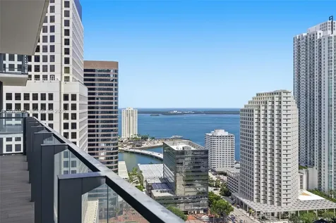 68 SE 6th Street Miami FL 33131