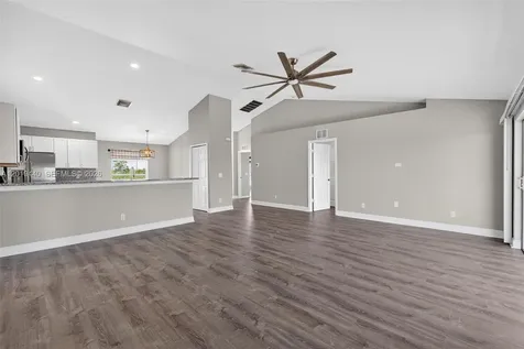 409 NE 25th Terrace Cape Coral FL 33909