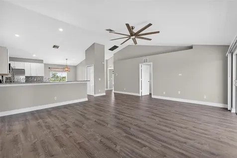 409 NE 25th Terrace Cape Coral FL 33909