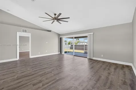 409 NE 25th Terrace Cape Coral FL 33909