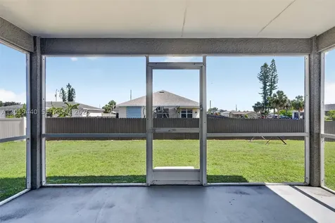 409 NE 25th Terrace Cape Coral FL 33909