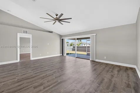 409 NE 25th Terrace Cape Coral FL 33909