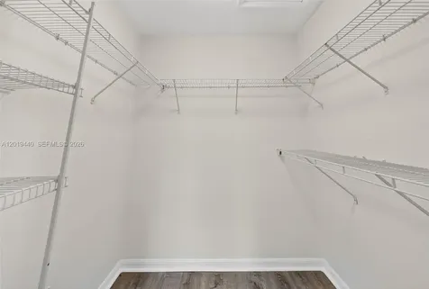 409 NE 25th Terrace Cape Coral FL 33909