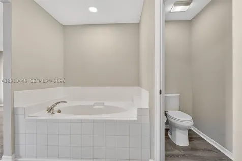 409 NE 25th Terrace Cape Coral FL 33909