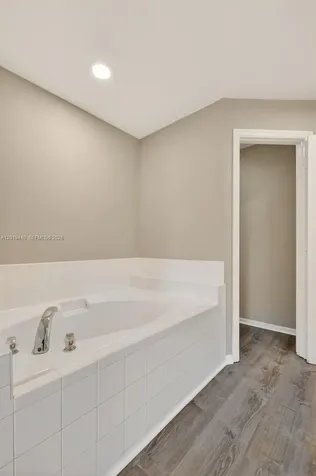 409 NE 25th Terrace Cape Coral FL 33909