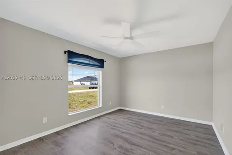 409 NE 25th Terrace Cape Coral FL 33909