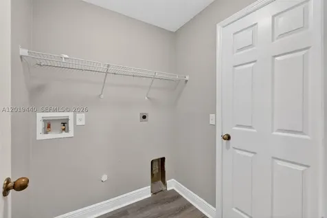 409 NE 25th Terrace Cape Coral FL 33909