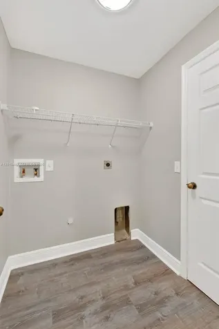 409 NE 25th Terrace Cape Coral FL 33909