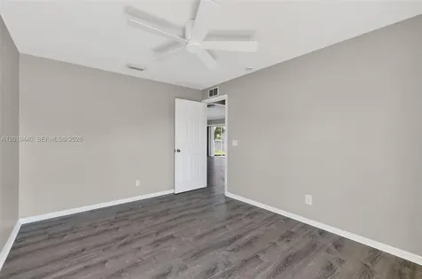409 NE 25th Terrace Cape Coral FL 33909