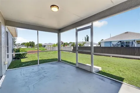 409 NE 25th Terrace Cape Coral FL 33909