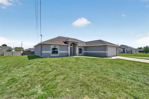 409 NE 25th Terrace Cape Coral FL 33909