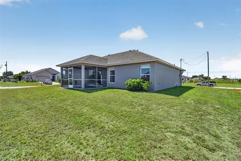 409 NE 25th Terrace Cape Coral FL 33909
